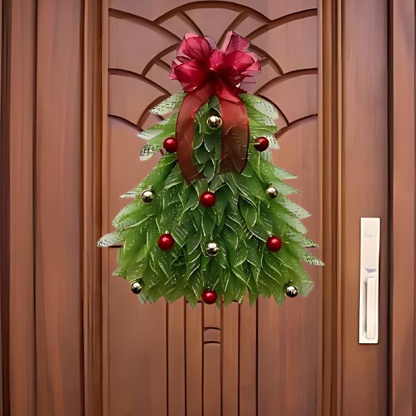Ručno izrađena girlanda u obliku božićnog drvca | TREEWREATH